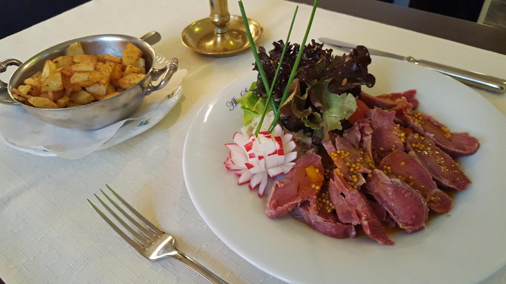 Hotel Restaurant Alte Stadtmauer 拜尔施泰因 外观 照片