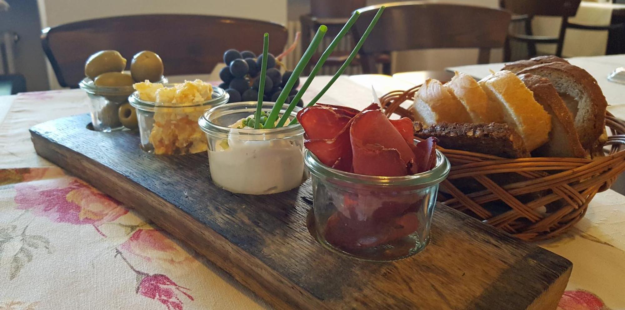 Hotel Restaurant Alte Stadtmauer 拜尔施泰因 外观 照片