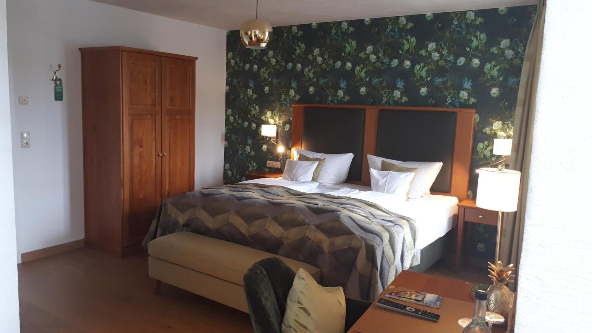 Hotel Restaurant Alte Stadtmauer 拜尔施泰因 外观 照片